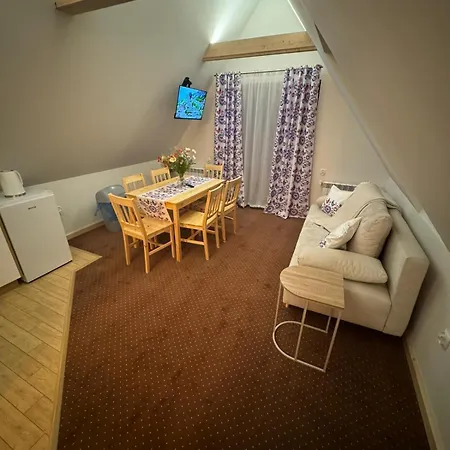 U Symuna Apartment