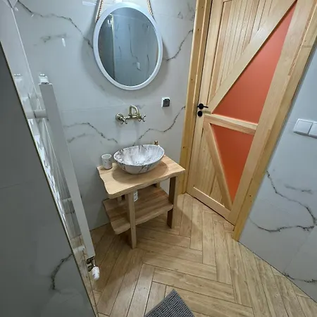 U Symuna Apartment
